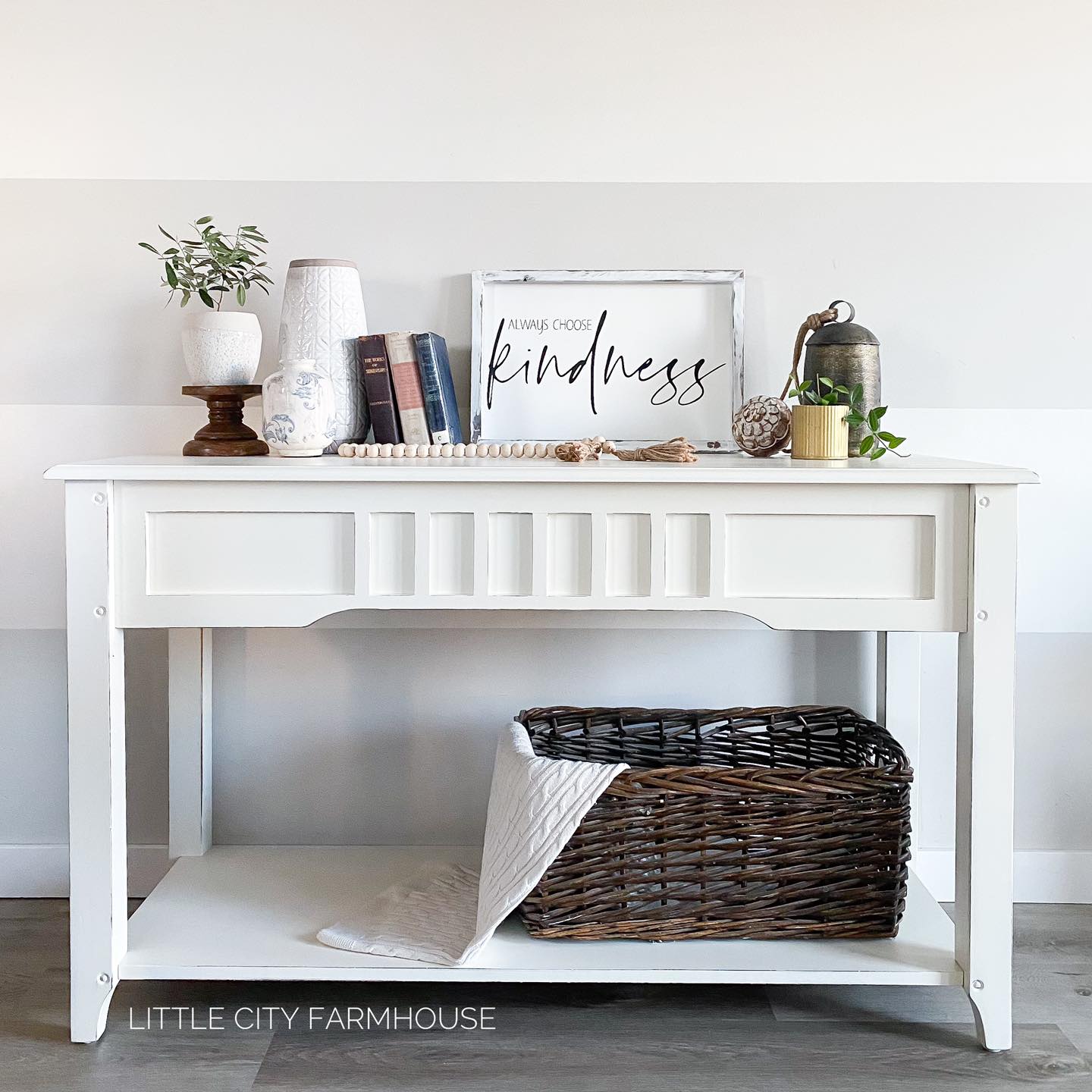 Console/Accent Table in Vanilla Frosting